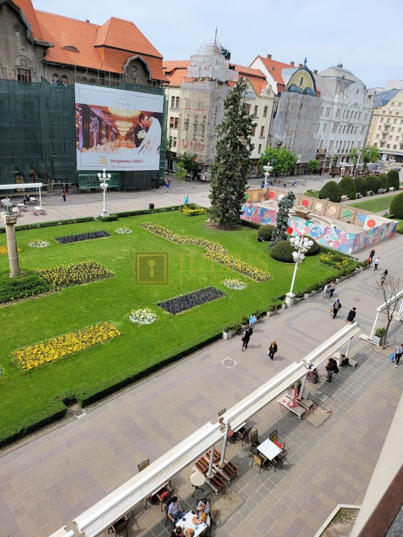 Piata Victoriei| 2 camere|  vedere superba spre Catedrala si Opera| balcon| - Poză 14