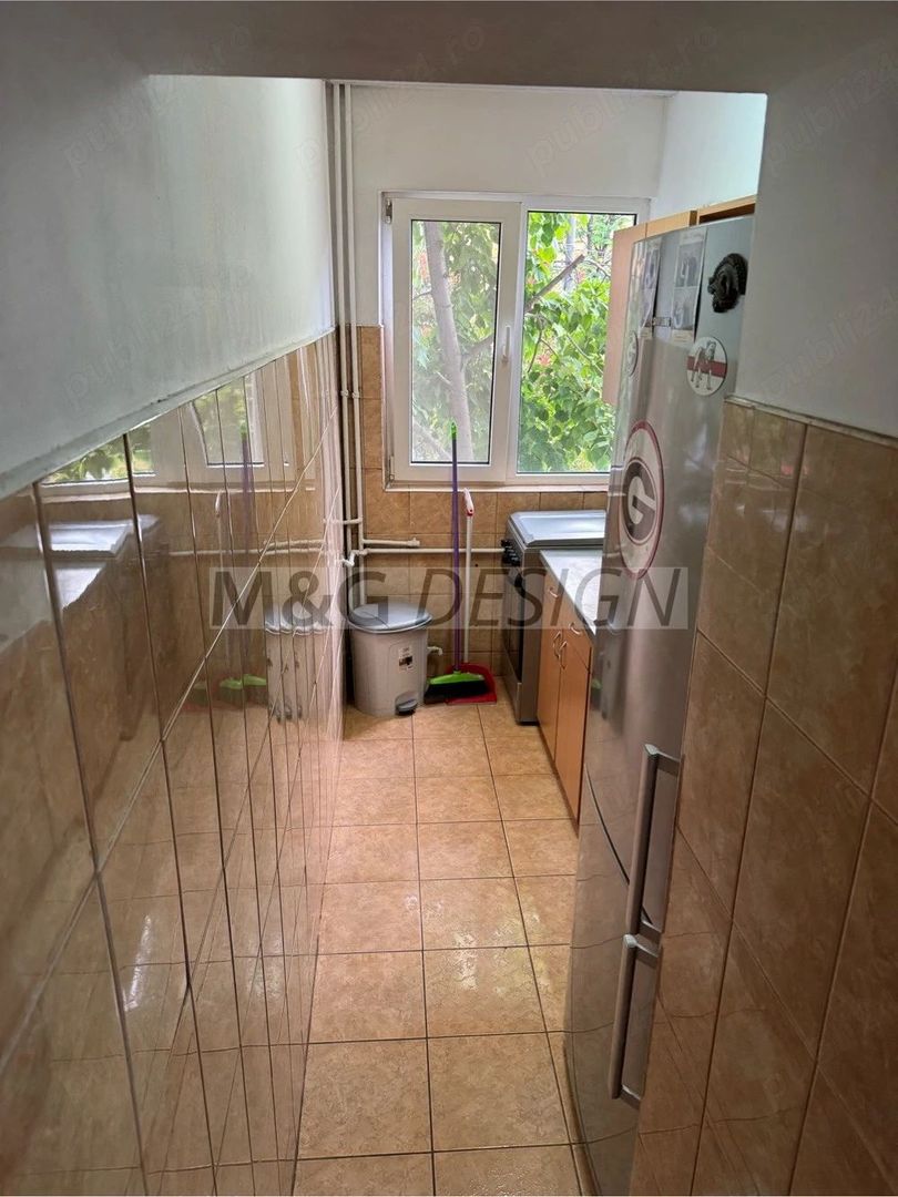 Circumvalatiunii-Dacia, apartament 3 camere semidecomandat, etaj 1 - Poză 2