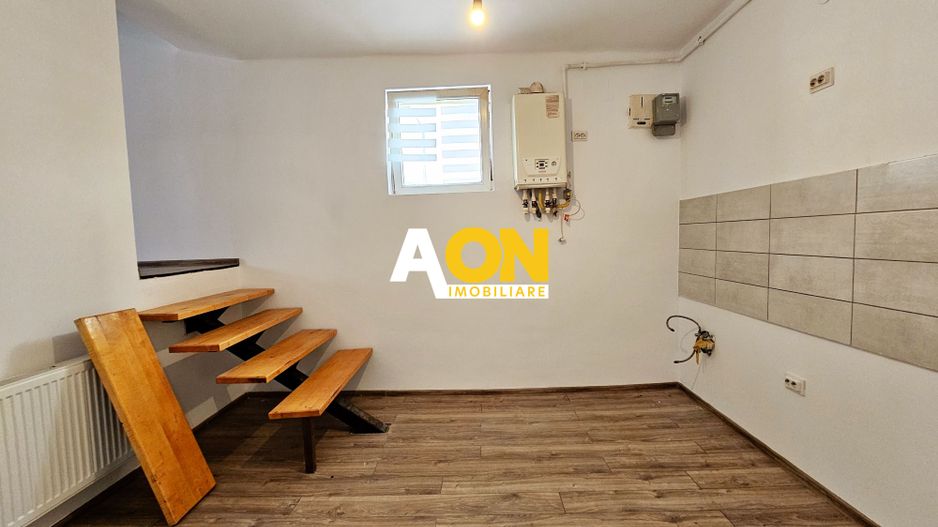 Casa de locuit si spatiu comercial, Cetate - Poză 4