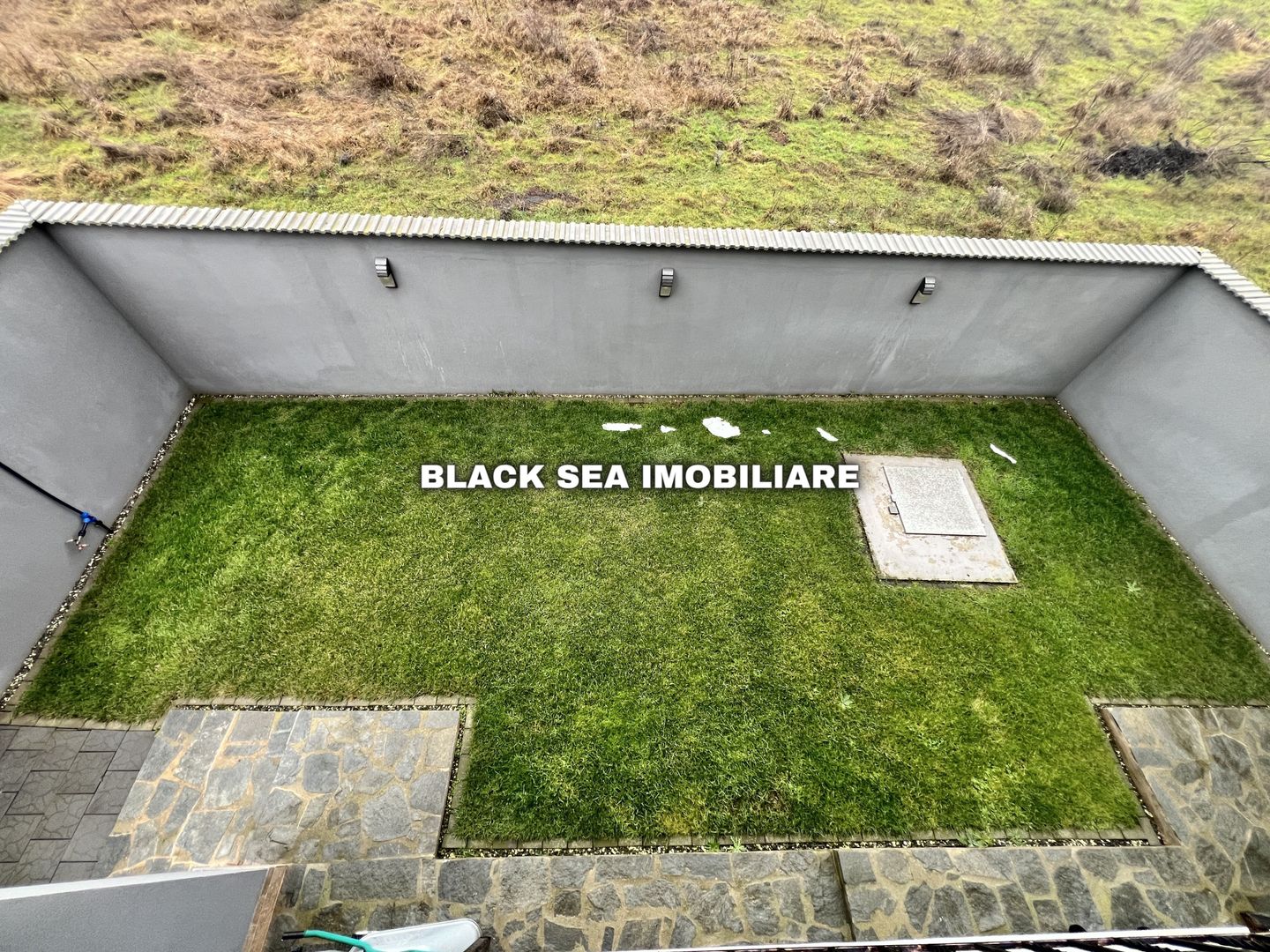 Vila de 7 Camere D+P+1+POD - Curte si garaj, EFORIE NORD Ocazie unica - Poză 19