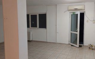 Apartament 3 camere..Pt locuit sau spatiu comercial, sediu, zona Victor - Poză 1