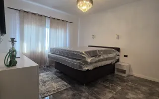 Casa- zona Metro - Poză 22