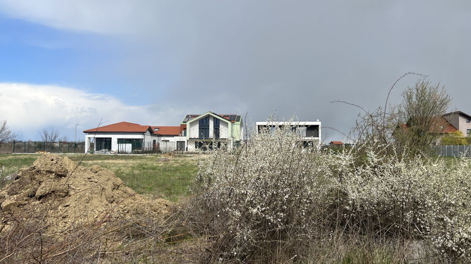 TEREN PENTRU CASA - Poză 2