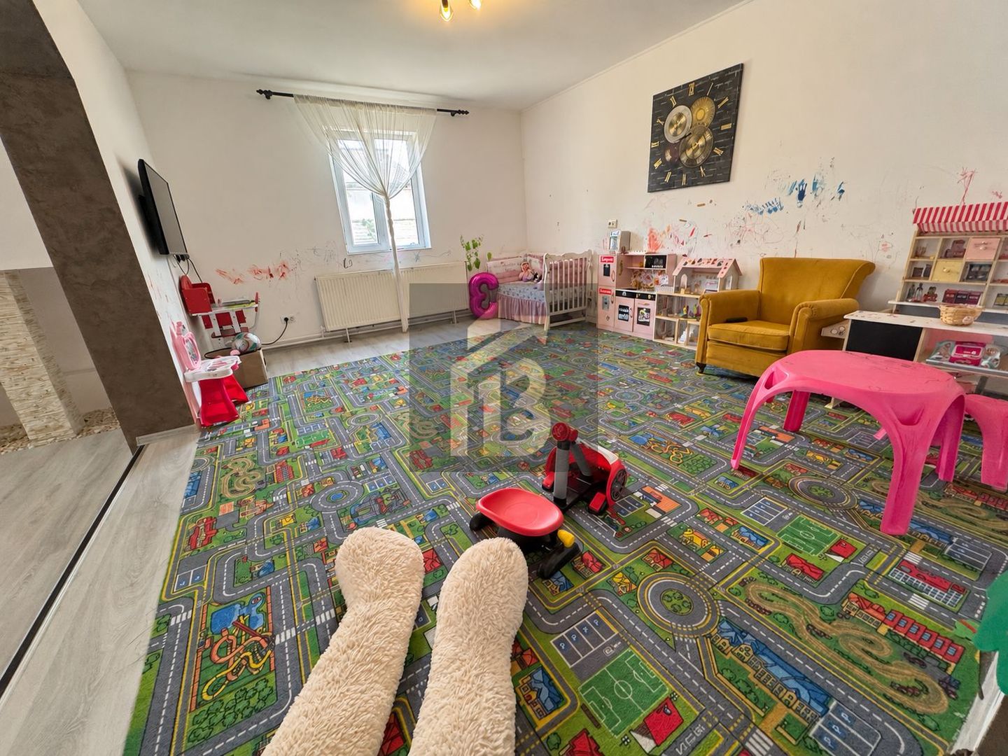 7 camere | Teren 1.438 mp | Anexă locuibilă | Potențial investițional - Poză 4