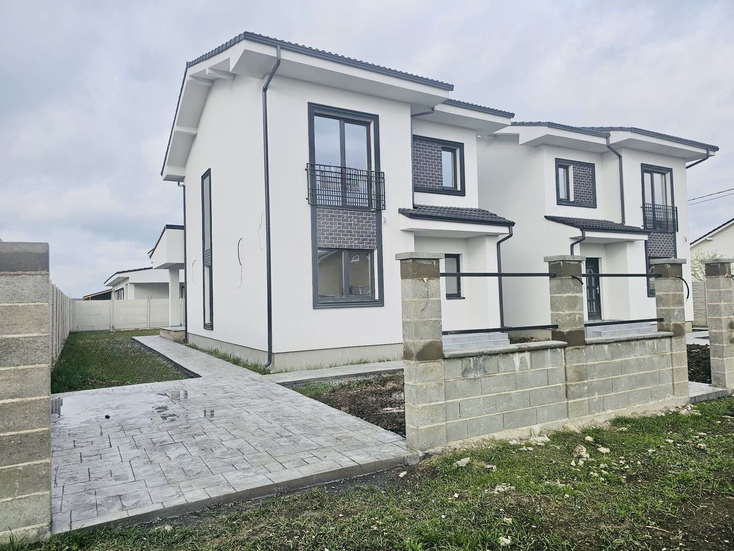 Moșnița Veche | 1/2 Duplex | 110 mp utili | Toate utilitatile|  Dormitor parter - Poză 1