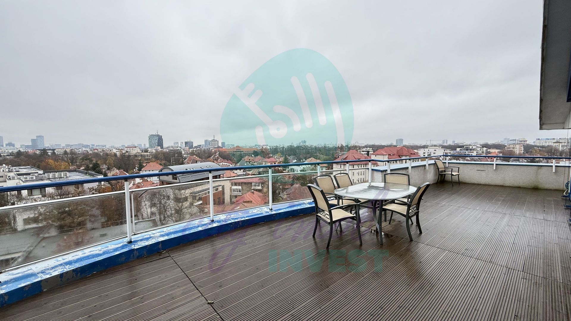 Penthouse Unic cu Terase de 100 mp - Poză 1