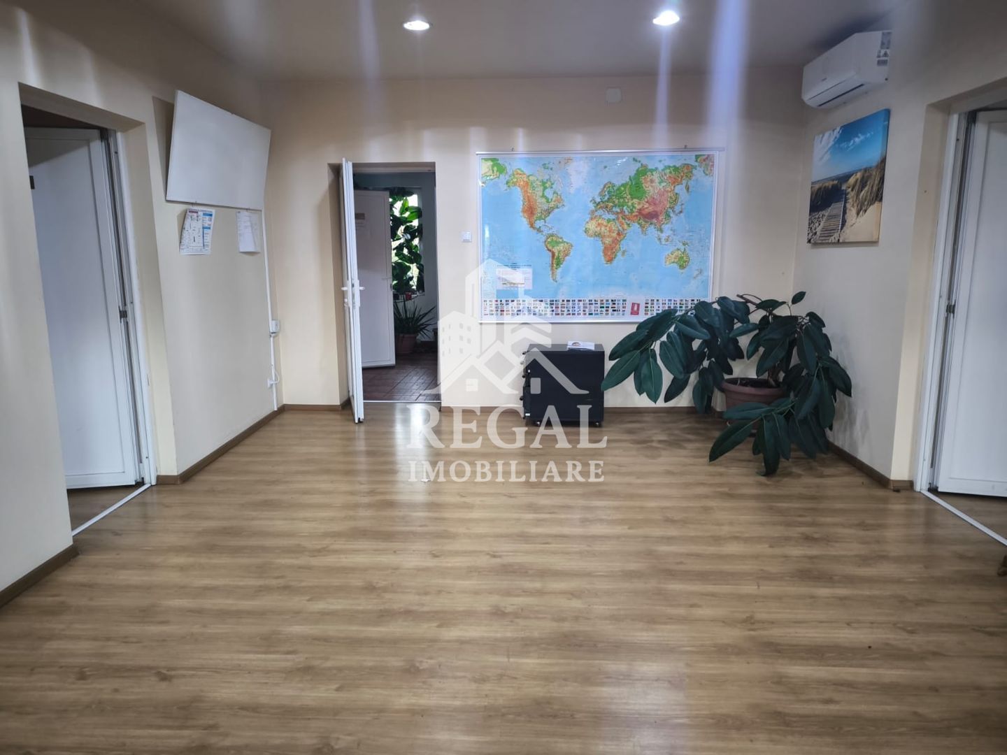 Spatiu de birouri de inchiriat in zona Centru Vechi - Poză 7