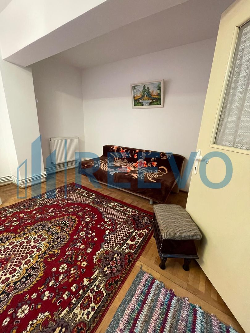 Garsonieră de închiriat, Str. Primăverii, Buhuși - Poză 2