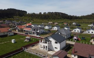 Casă individuală de vânzare – Sânpetru, zona Dealul Lempeș - Poză 8