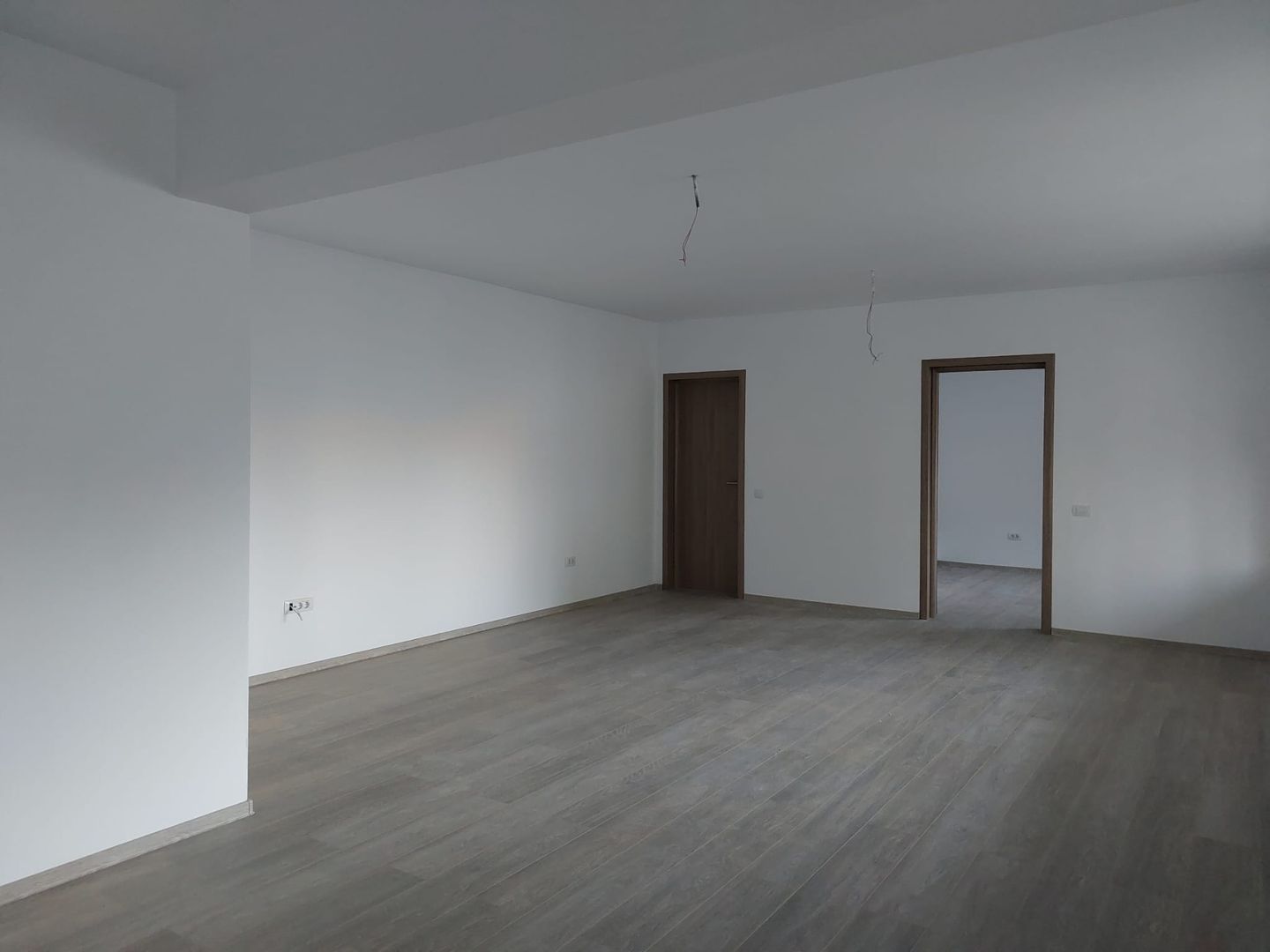 URGENT!, PRIMUL CHIRIAS, CONTORIZAT,FARA MENTENANTA ZERO, NEGOCIABIL - Poză 1