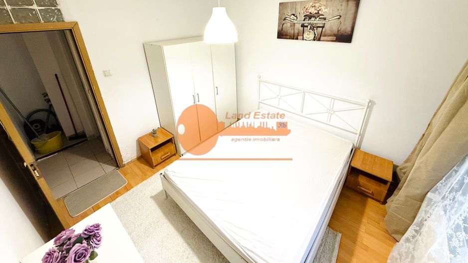 Apartament cu 3 camere in zona Crangasi - Poză 3