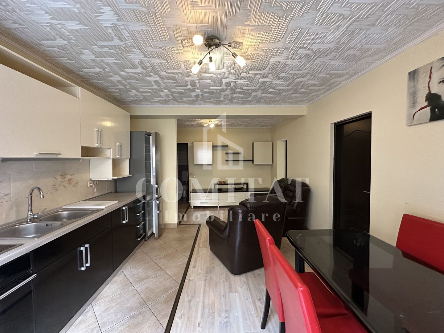 Apartament cu 3 camere | Loc de parcare | Etaj intermediar | Bună Ziua - Poză 1