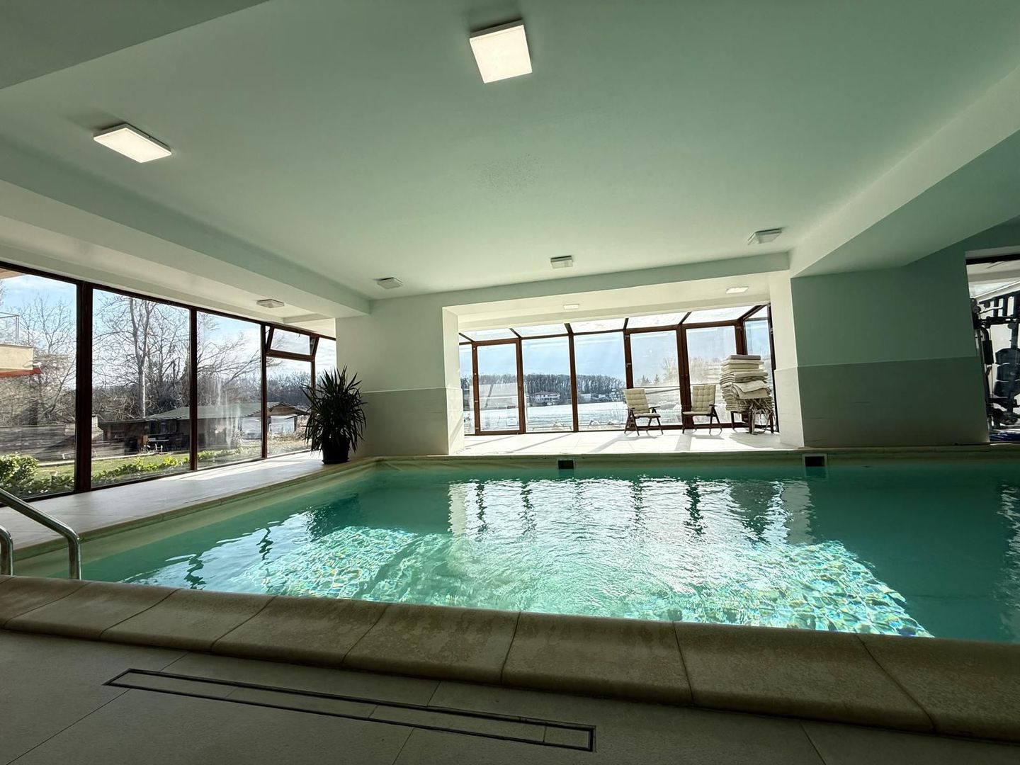 Apartament 3 camere pe malul lacului Snagov - Poză 4