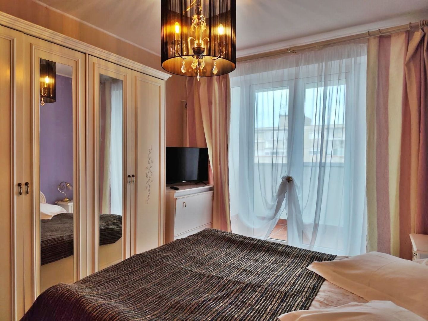 Apartament 3 camere de inchiriat, B-dul Dacia - Rogerius, Oradea - Poză 8