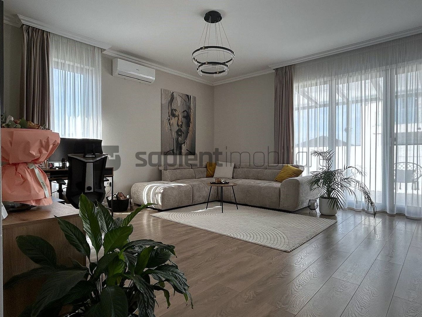 Casa zona  Viena Residence - Poză 3