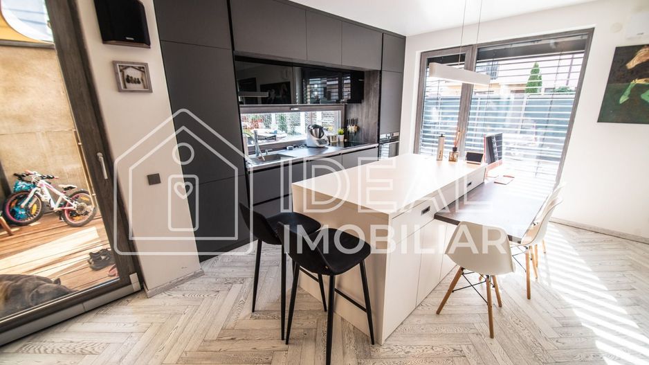 Casa Moderna cu 4 camere si terasa, zona Pictor Brana, Selimbar - Poză 27