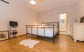 Vila de lux,  de inchiriat! Drumul Poienii! - Poză 26