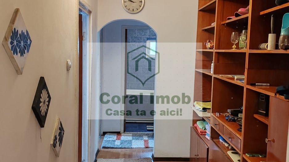 Vanzare Apartament 3 camere Mega Mall Pantelimon - Poză 8