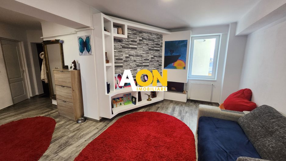 De vanzare apartament 4 camere, Ampoi 2 - Poză 1