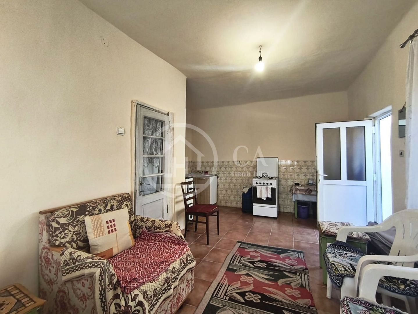 Casă de închiriat cu 3 camere în zona Cantemir, Oradea. - Poză 5