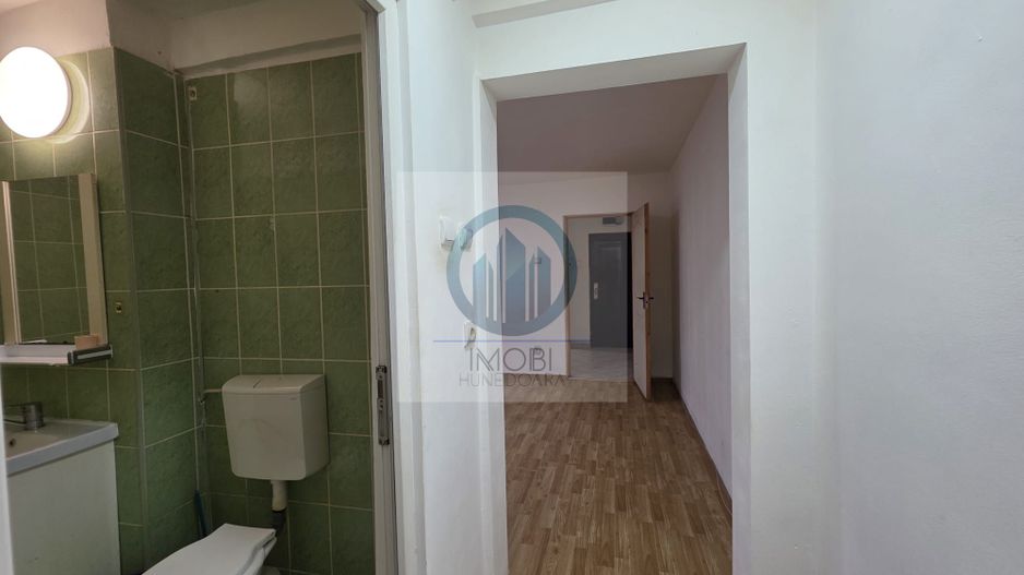 Apartament 2 camere de vanzare parter SU 51 Deva Al. Constructorilor - Poză 14