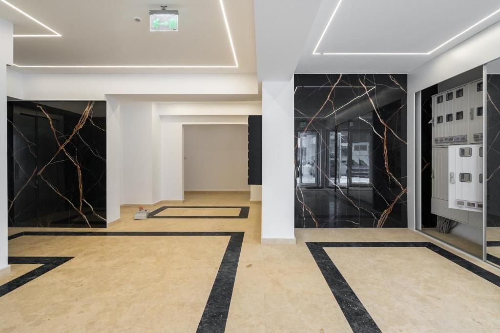 MTM Residence - Poză 2