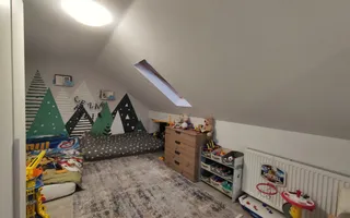 Apartament cu 4 camere | La cheie | Comuna Baciu - Zona Regal - Poză 13