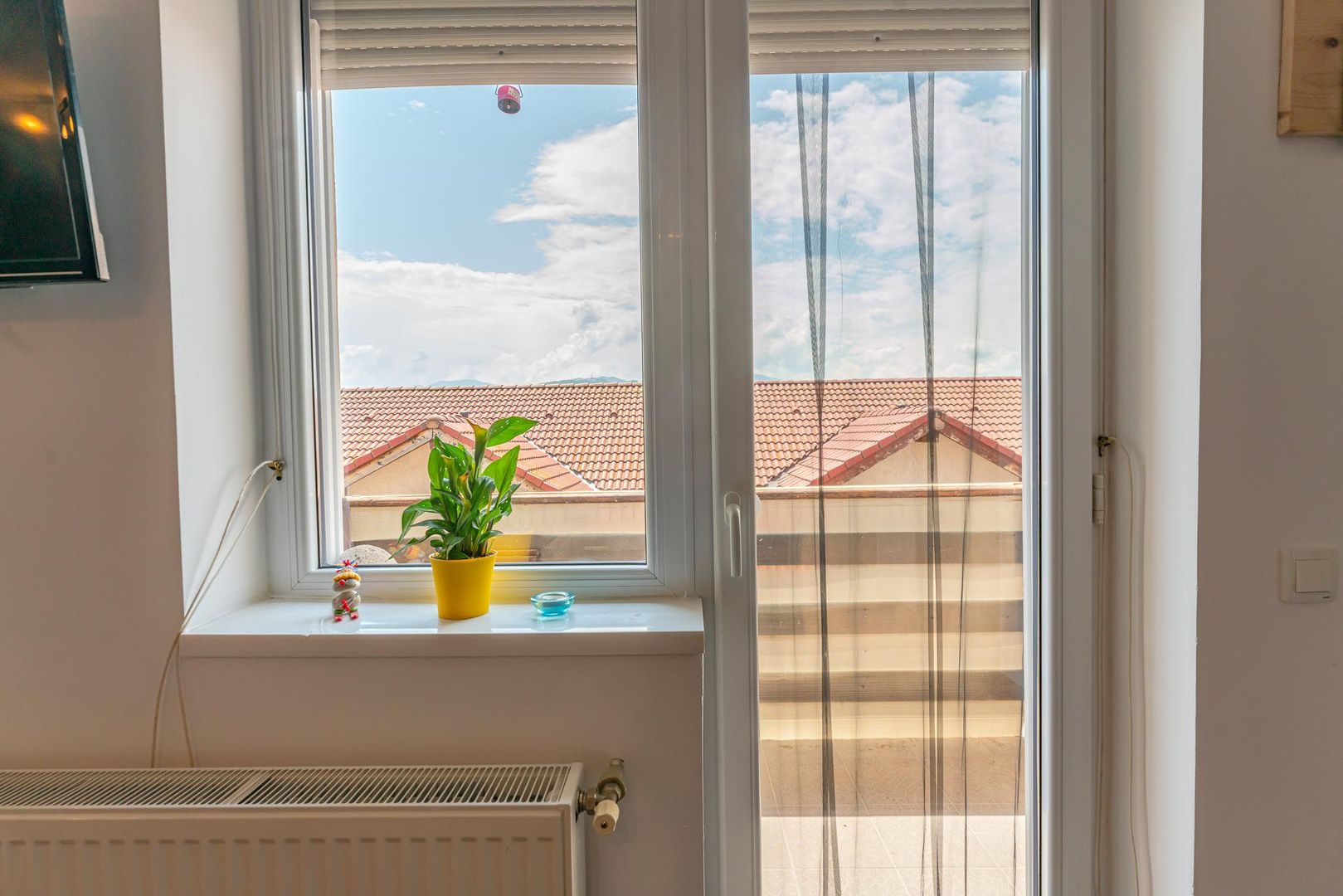 Apartament 2 camere mobilat si loc de parcare in Tractorul - Poză 12