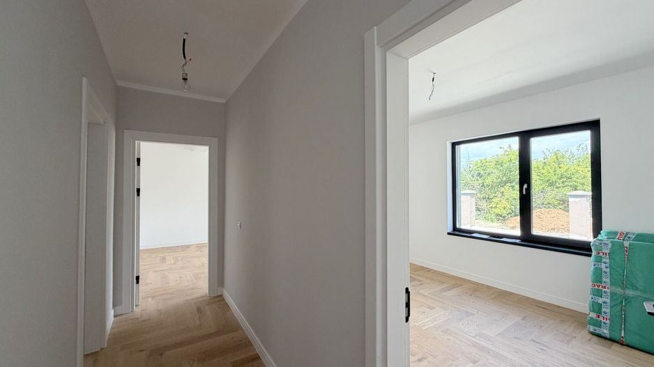 Vila individuala - parter - Corbeanca-Petresti - Poză 7