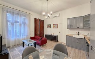 Apartament 3 camere, zona centrala! - Poză 2