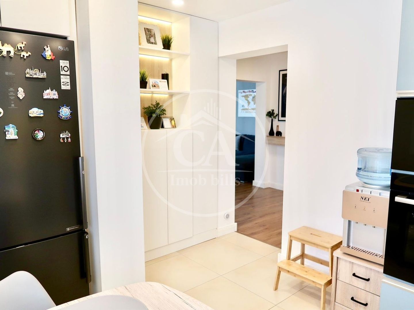 Apartament de vanzare  cu 3 camere Lux in zona Rogerius, Oradea. - Poză 13