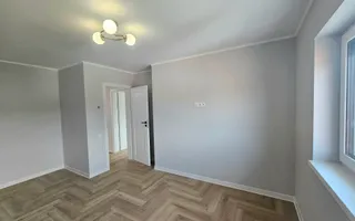 Casa gata de mutare,  finisata, curte mare amenajata Selimbar - Poză 15