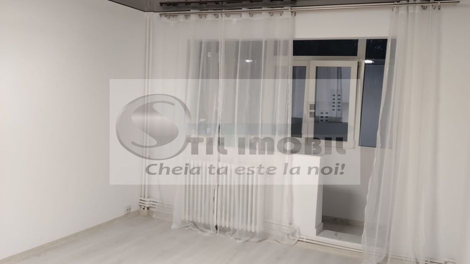 Apartament 2 camere renovat SD Podu Ros-Cantemir 98500 euro - Poză 2