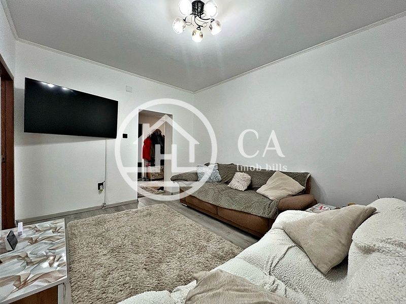 Apartament de vânzare la curte comună cu 3 camere, Ultracentral Oradea - Poză 4