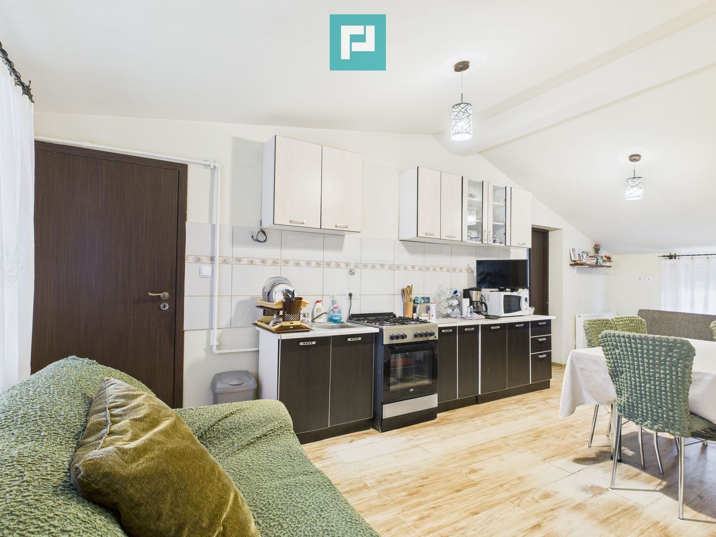 Casă individuală cu dublu potențial - Poză 14