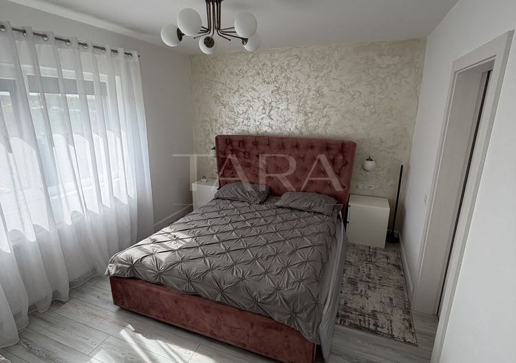 VAnzare apartament 3 camere cu gradina Sannicoara - Poză 5