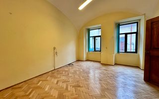 Închiriere 2 camere, parcare-  Piața Unirii- Ultracentral - Poză 2