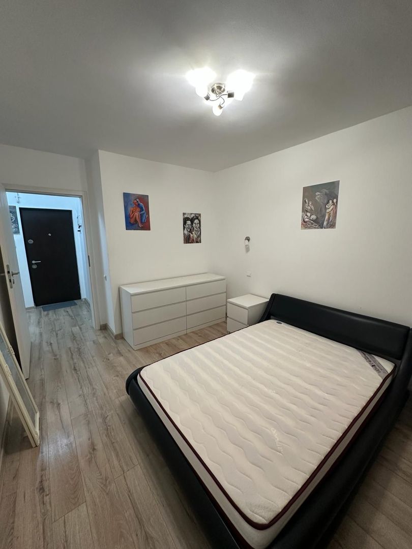 3 camere decomandat metrou Aparatorii Patriei sector 4 - Poză 4