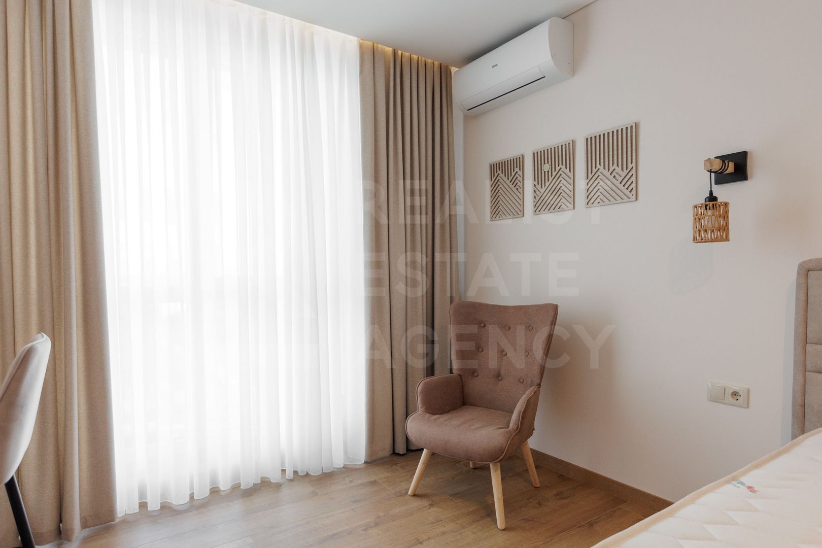 Chirie, apartament, 3 camere, strada Onisifor Ghibu, Buiucani - Poză 12