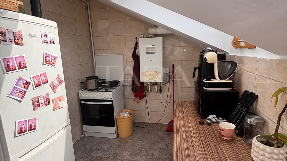 Apartament la mansardă, spațios și luminos. - Poză 4