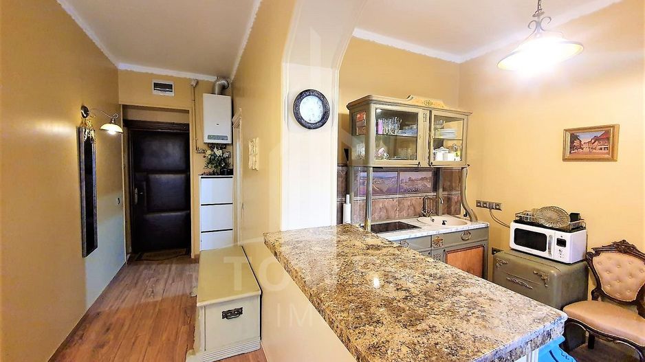 Apartament de vânzare - la casă - în Sibiu –  Piața Schiller - Poză 3