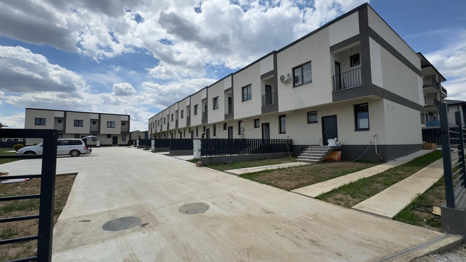 CASE INSIRUITE, TOATE UTILITATILE, STATIE STB IN FATA, COMISION 0% - Poză 6