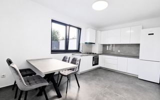 Casa individuala 5 camere-  160 mp- teren 300mp-pivnita Sibiu - Poză 4