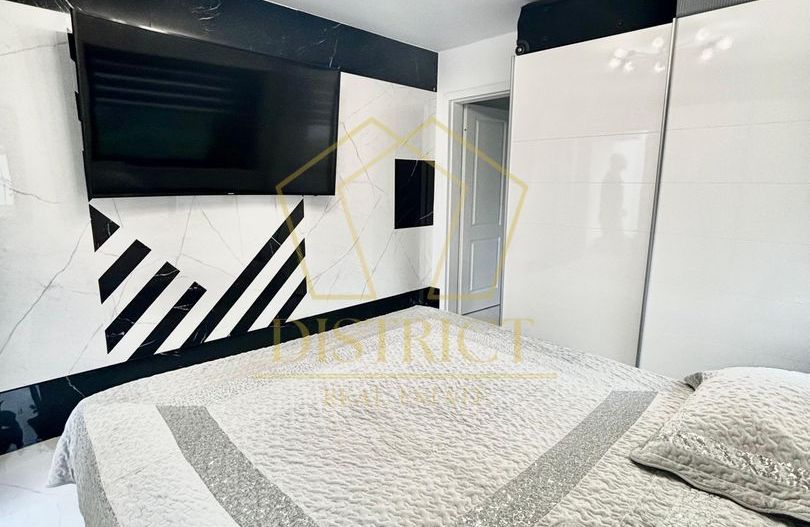 Casa individuala de Lux cu 5 camere, 4 bai si dressing in Braytim la asfalt. - Poză 9