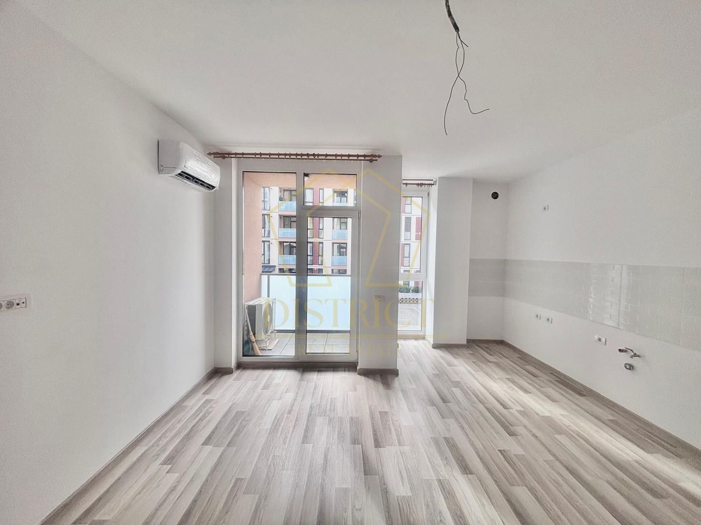 Apartament modern cu 2 camere | Campeador City - Poză 1