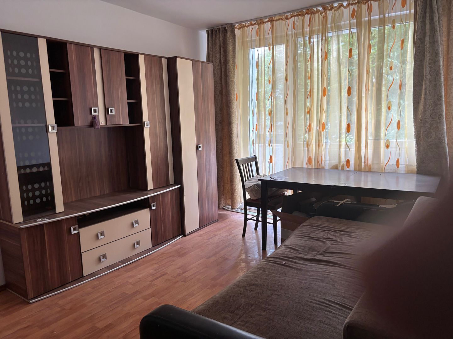 Apartament 2 camere Carpați 1 - Poză 1