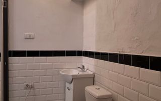 Spațiu Comercial în Imobil Istoric | Locație Ultracentrală | Oradea - Poză 18