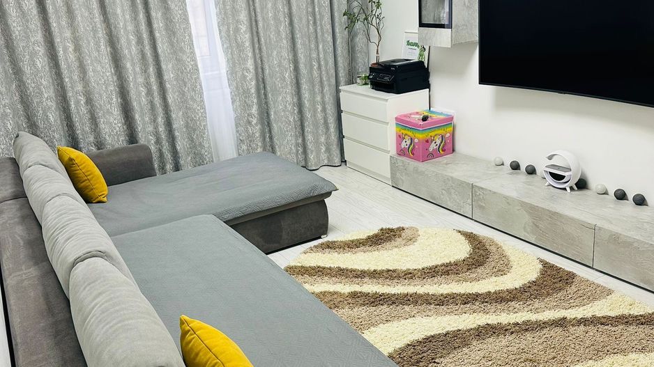 Lipovei | 3 Camere | Decomandat | Etaj Intermediar. - Poză 2