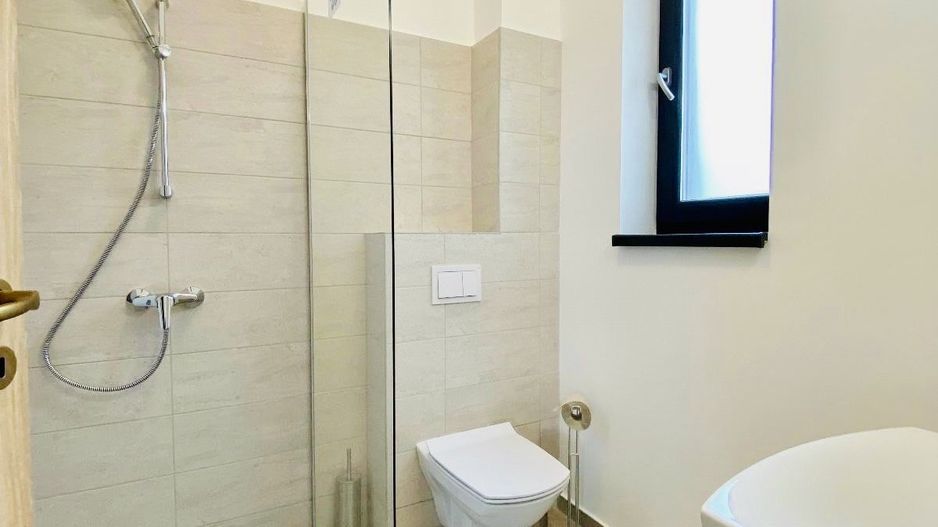 🏡 Casă tip duplex de închiriat | DUMBRAVITA | Confort și Relaxare | - Poză 10