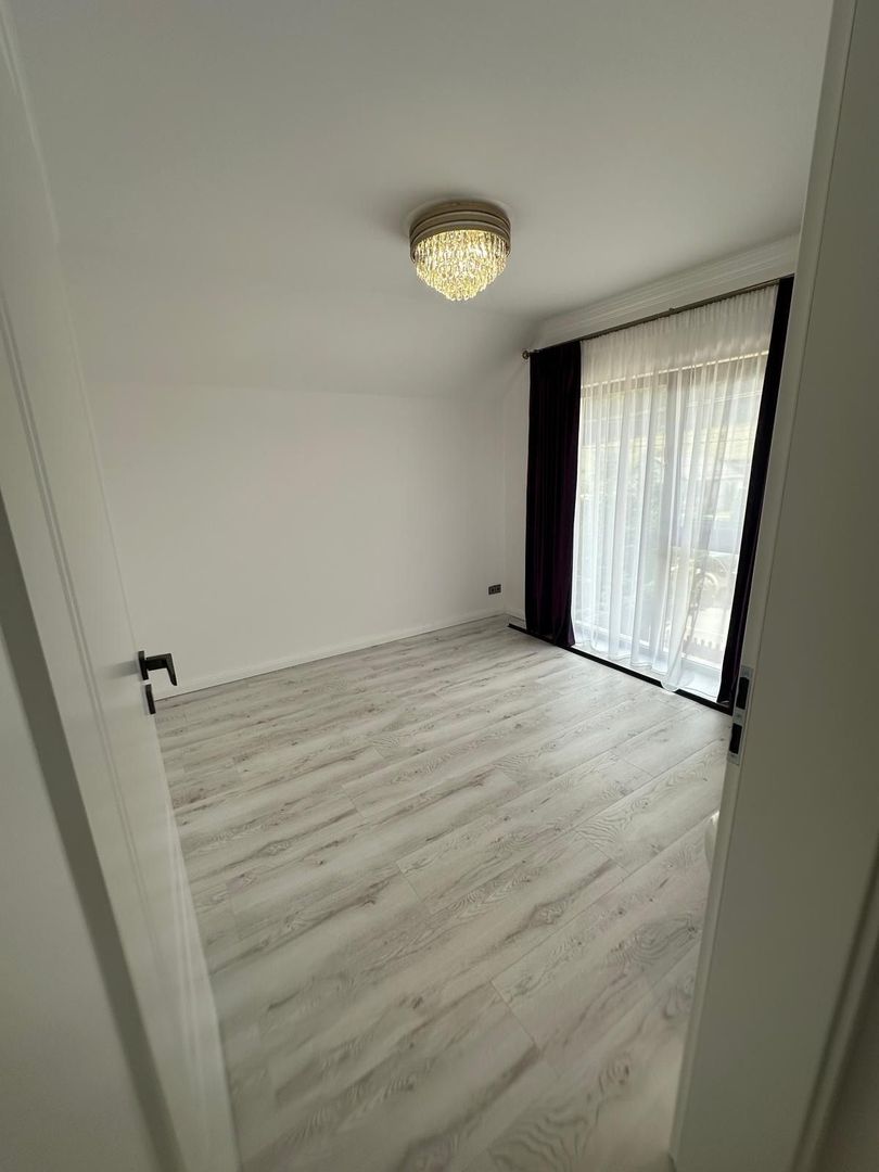 Casă individuală | finisaje moderne | la cheie | curte | Salicea - Poză 19